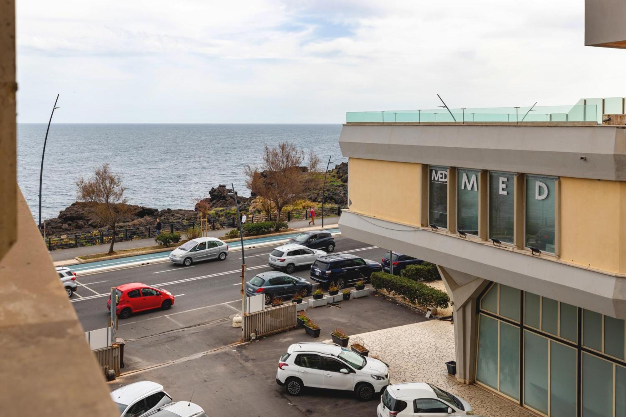 Finestre Sul Mare Apartment Catania Exterior photo